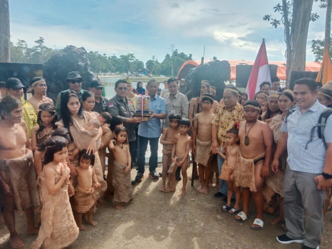 Masyarakat Punan Batu Pahlawan Lingkungan